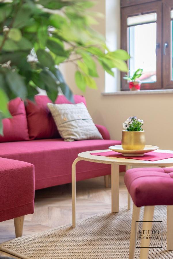 Apartament Karminowy Apartment Wadowice Ngoại thất bức ảnh