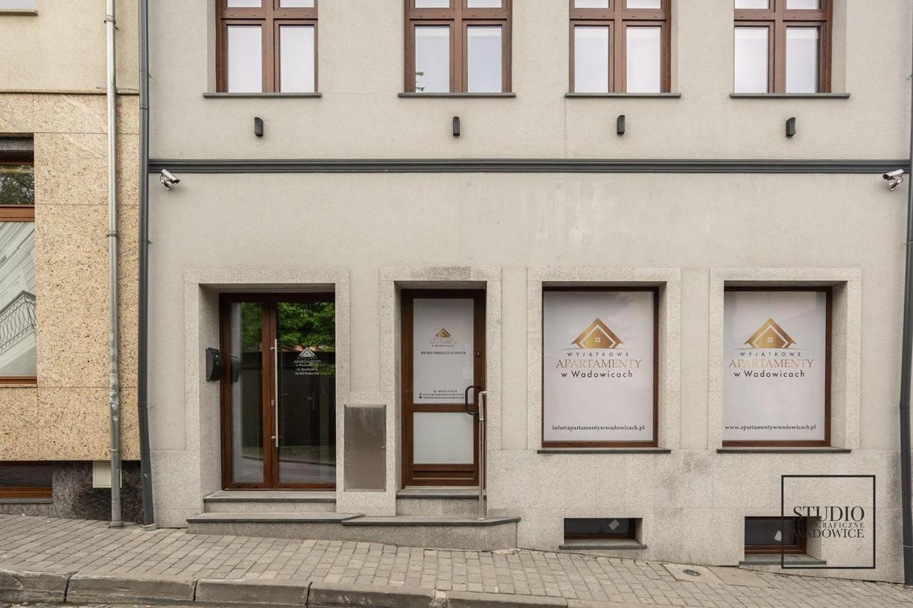 Apartament Karminowy Apartment Wadowice Ngoại thất bức ảnh